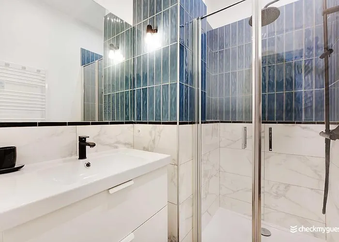 Modern - 2br-6p- Oberkampf-republique Apartmán *