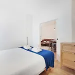 Modern - 2br-6p- Oberkampf-republique *